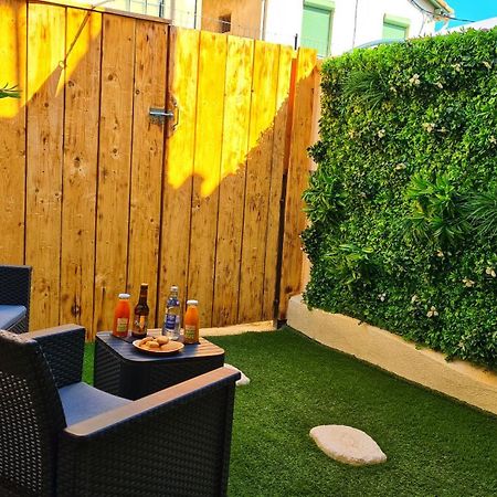 T2 Chambre Miroir Jardin Et Parking Prive Marselha Exterior foto