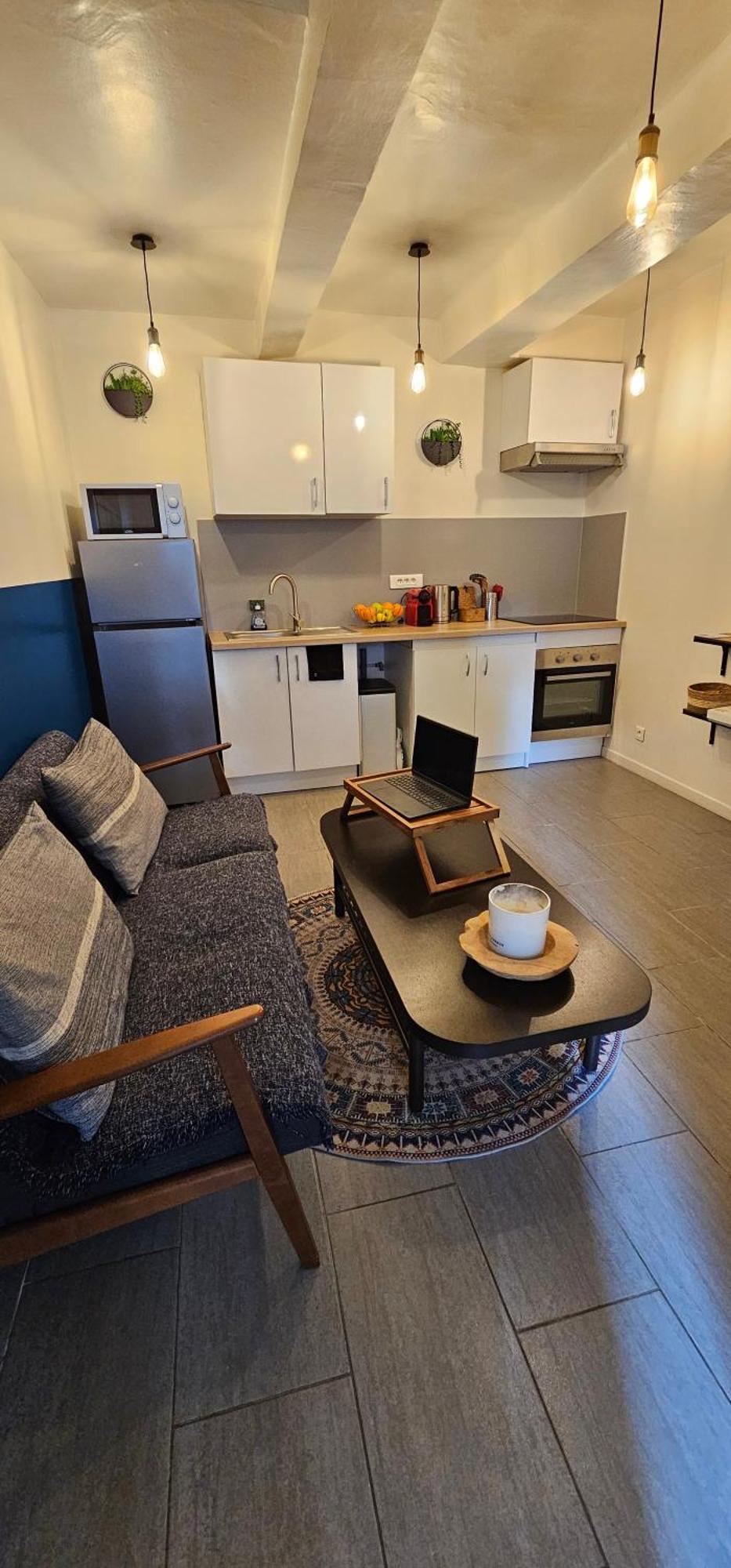 T2 Chambre Miroir Jardin Et Parking Prive Marselha Exterior foto